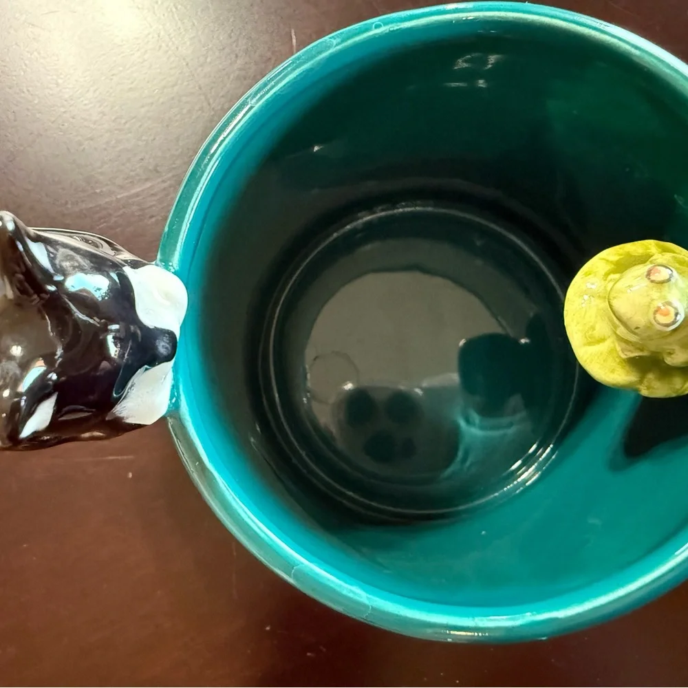 Vintage Teal Mug‎ with Cat and Frog Design